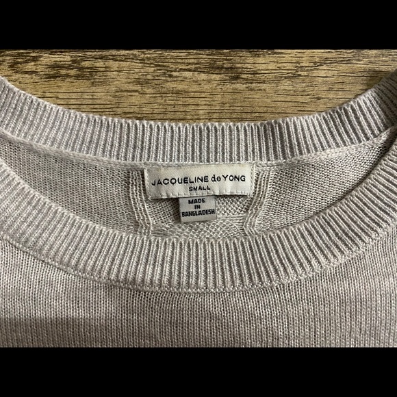 Light Blue Soft Crewneck with back detail - Picture 3 of 5